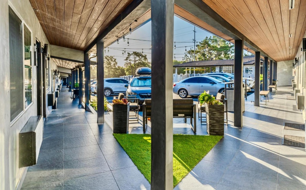 Monterey Surf Inn Main image